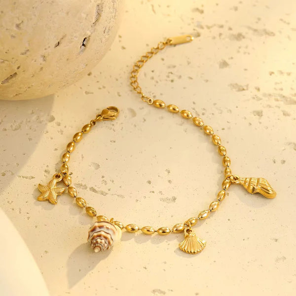 Maré Seashell Charm Bracelet