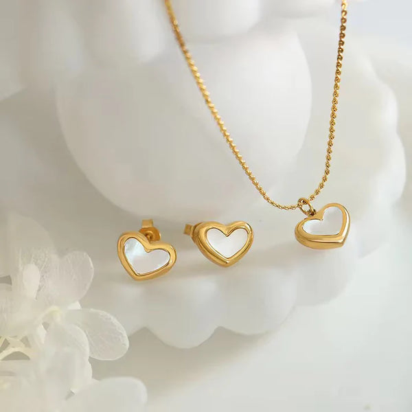 Aurelia Heart Charm Set