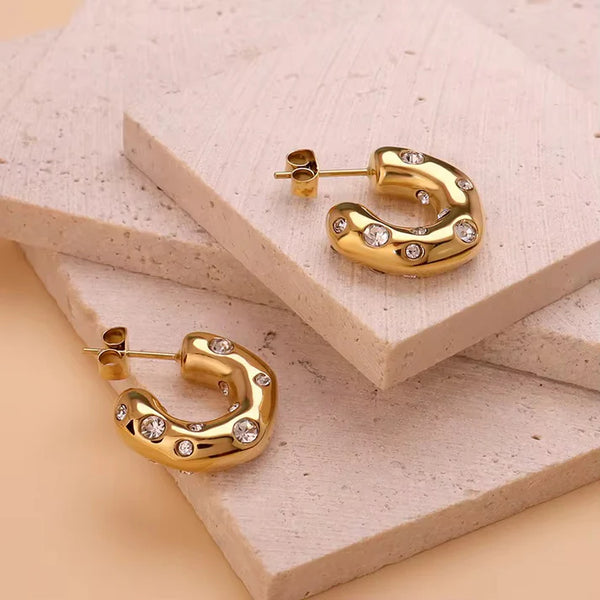 Lunara Crystal Curves