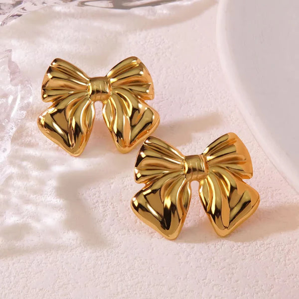 Vionne Gold Bow Earrings