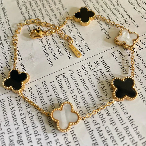 Velora Clover Elegance Bracelet